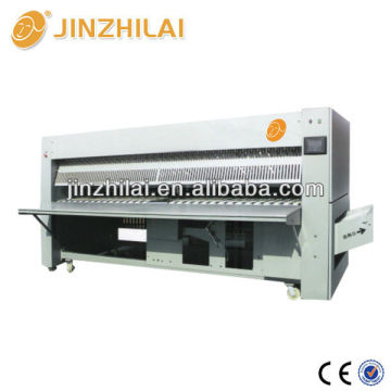 cloth folding machine