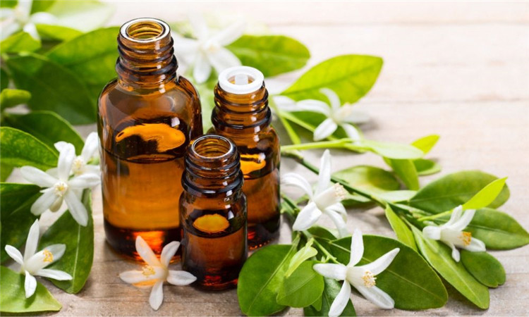 Neroli Ätherisches Öl für die Aromatherapie