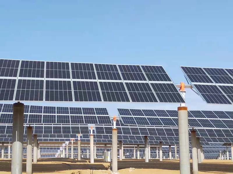 Napkollektoros üvegházra szerelhető rugós csatorna és szerelvények