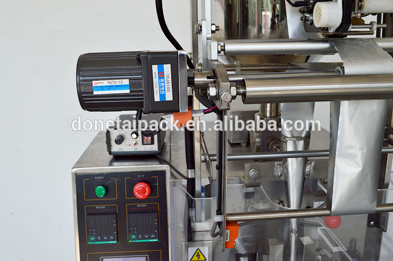 full automatic liquid milk/honey/sauce sachet pouch filling packing machine 20ml three sides sealing