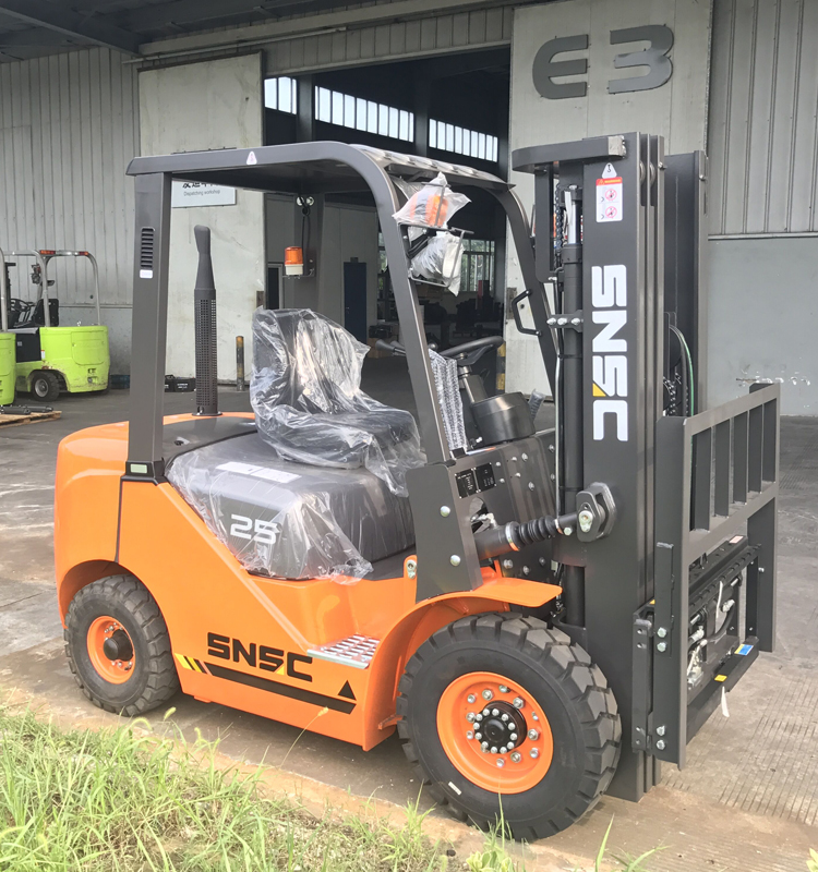 फोर्कलिफ्ट फैक्ट्री Forklift Factory