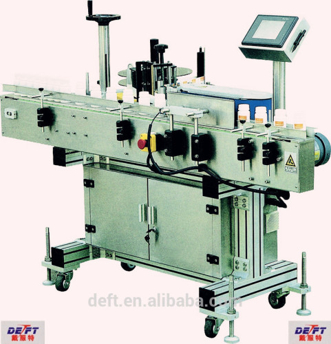 Straight line Labeling machine