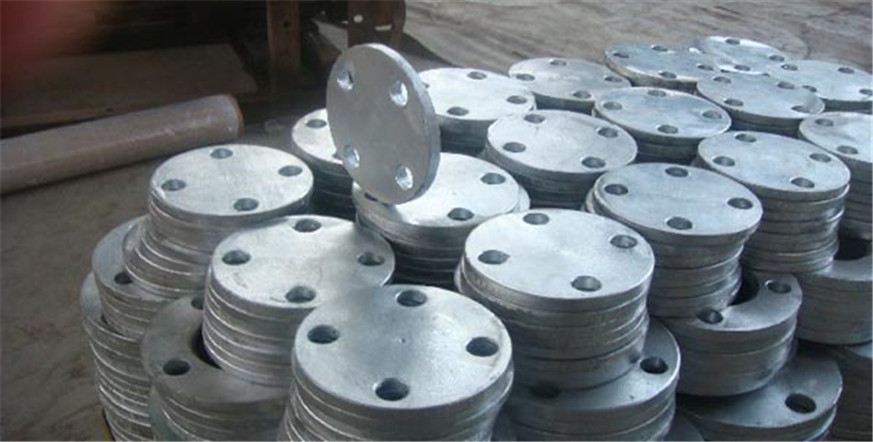 DIN2527 FLANGE CIECHE IN ACCIAIO RF 4 POLLICI