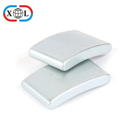 Cost-effective sintered neodymium magnets