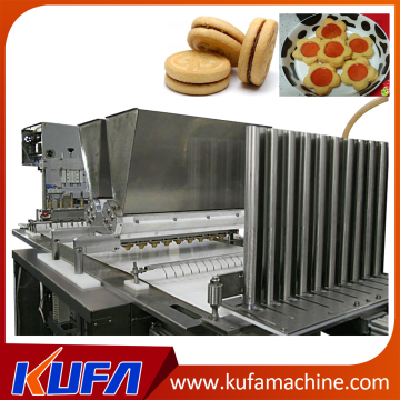 Hot sale automatic biscuit filling sandwich mahcine in China