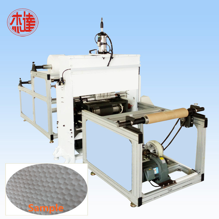 Machine à percer ultrasonique de tissu pour des couches Ultrasonic Fabric Piercing Machine for diapers
