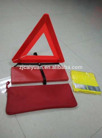 1 Reflective Vest + 1 Reflective Warning Triangle safety kits