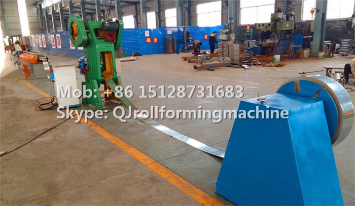 QIANJIN Metal Roll Forming Machine Good Appearance Steel Profile Roller Shutter Door Gate Frame Machine