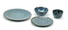 Reactive glazed stoneware dinner set - leopard