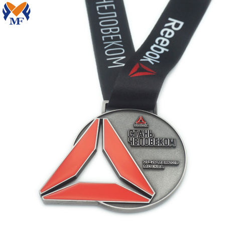 Carrera y medallas de carreras de metal plateado personalizadas