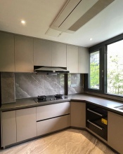 2024 Fireproof Board Kitchen Cabinets: Modern Simple Design