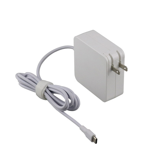 MacBook için Kare Tasarım 60W Adaptör