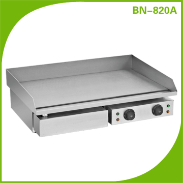 Commercial table top commercial induction griddle for kitchen of restaurant