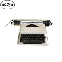 18 Inch Manual English Typewriter