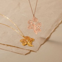 Personalized Stainless Steel Family Birth Flower Necklace 18k Gold Plated - Mom's Birthday Gift