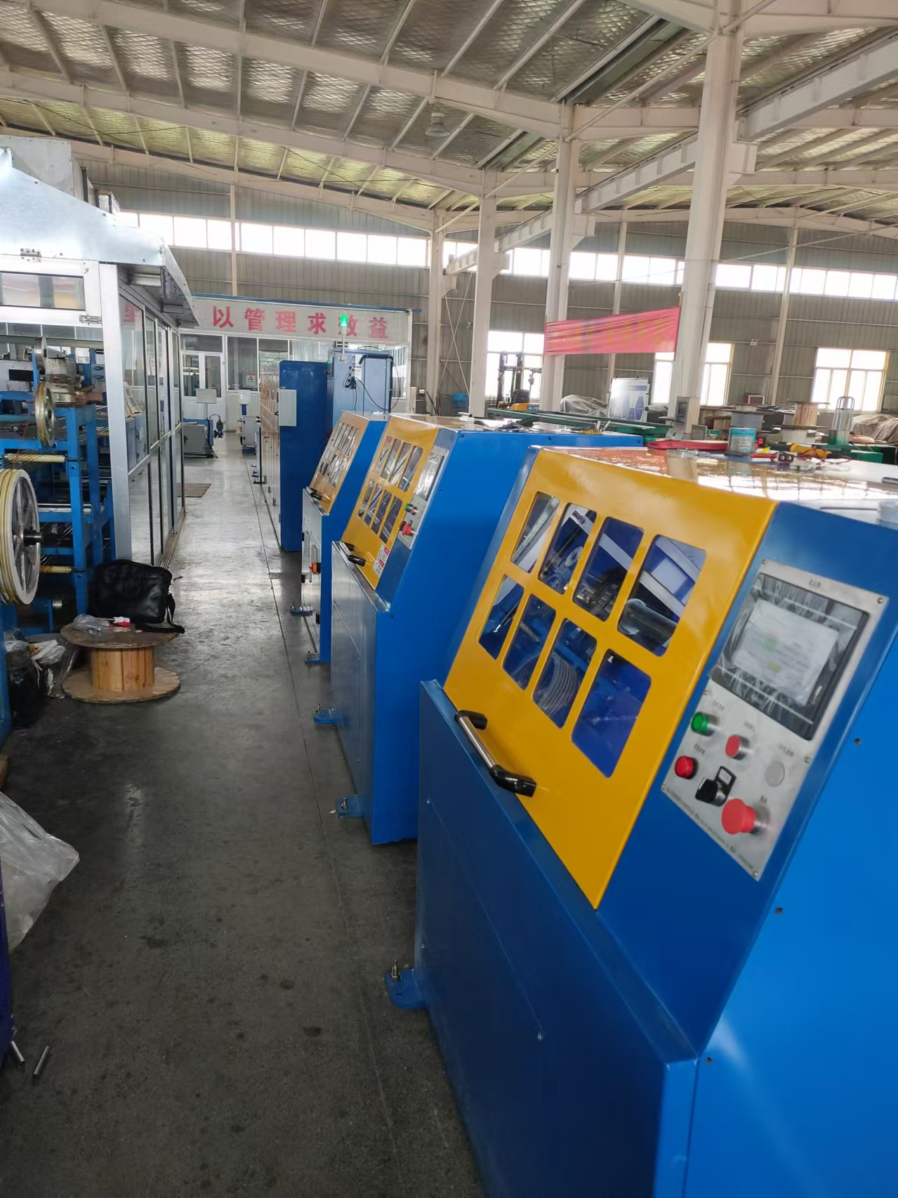 nombre predeterminado default name