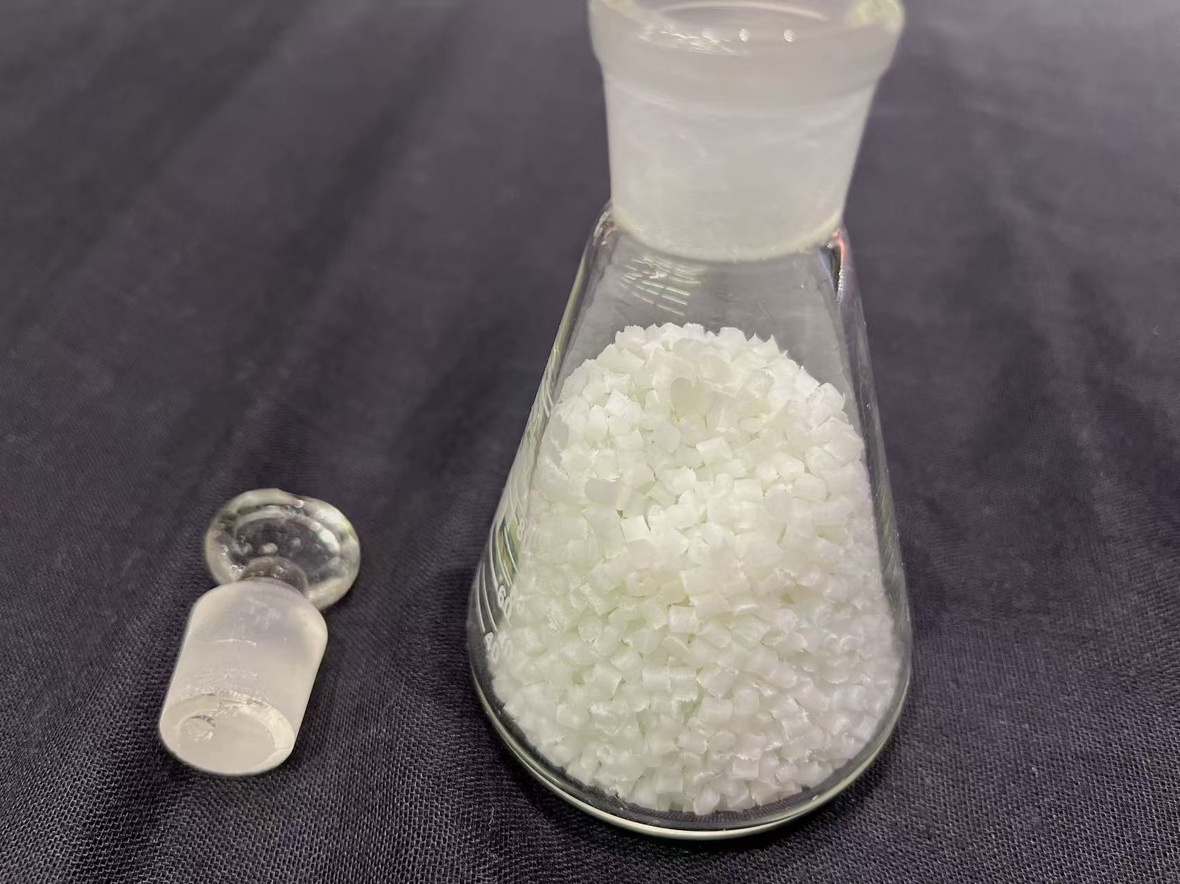 PET GF30 гранулы PET gf30 granules