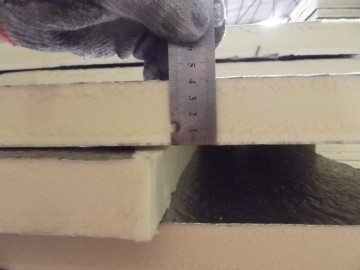 Polyisocyanurate rigid board insulation