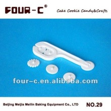 Fondant embossing roll cutter with 3 heads, classic fondant tools