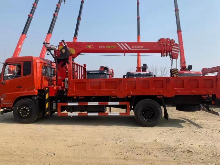 Truck Crane 5 Jpg