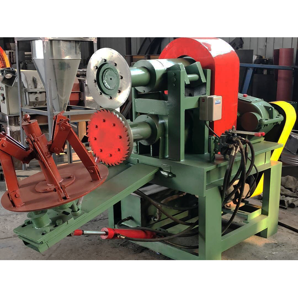 Double-side tyre cutting machine (8)