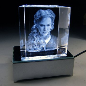 2D crystal photo frame