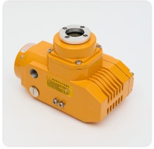 Electric slow opening actuator for precision small valves