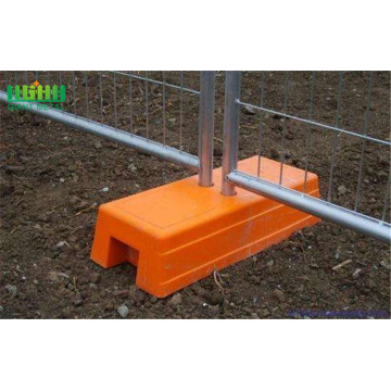 temporary fence parking barrier