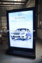 Outdoor scrolling light box