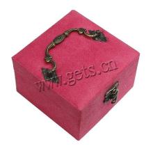 Gets velveteen cosmetic jewelry lots