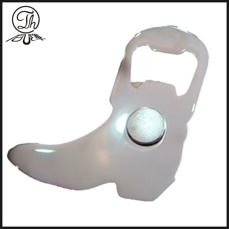 Boot bottle opener 01