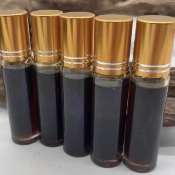 Authentic Arabian Pure Oud Essential Oil and Agarwood Oil for Reed Diffusers by Kynam Essential Oil