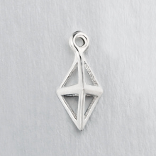 Fashion jewelry accessory solid figure design silver charm wholesale from Renfook