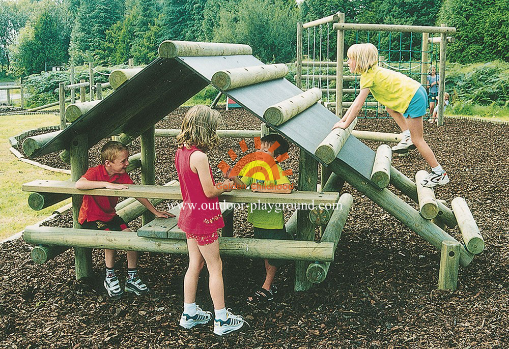 outdoor log climbing playhouse playground
