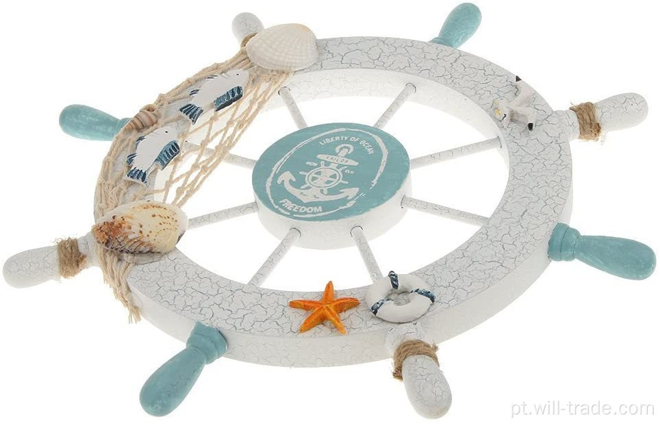 Roda de direção de navio de barco de madeira