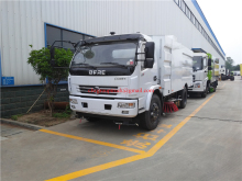 Road sweeper truck mounted road sweeping machine