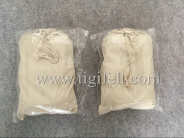 wool dryer balls in cotton bag