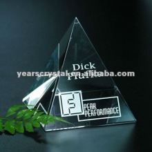 pyramid crystal trophy award for souvenir