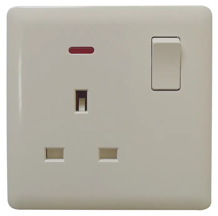 BS Sz 13A Dp Switched Socket 1gang