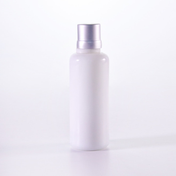 Round shoulder shaped lotion bottle with silver cap