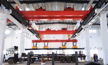 Rotating Electromagnetic Beam Bridge Crane