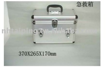 2016 small aluminum first aid medical carrying train case