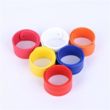 Custom Fashion Colorful Silicone Bracelet