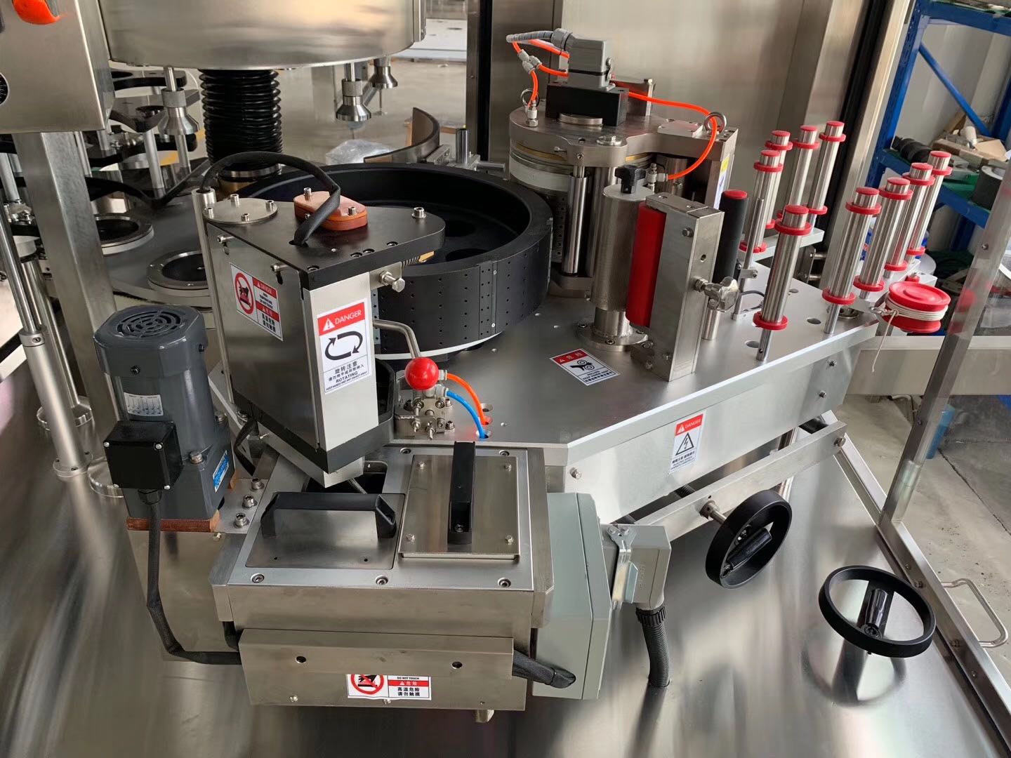 High Quality Automatic BOPP/OPP labeling machine hot melt glue applicator