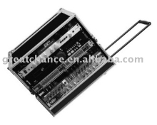 FLIGHT READY ROAD CASES 10UEDHW 10U DELUXE FX HDL WHLS