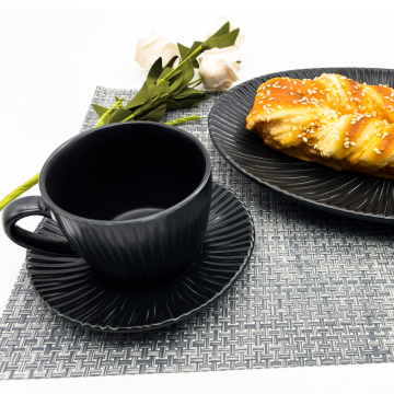 2020 new high quality  stoneware crockery set luxury porcelain dinner set for restaurant