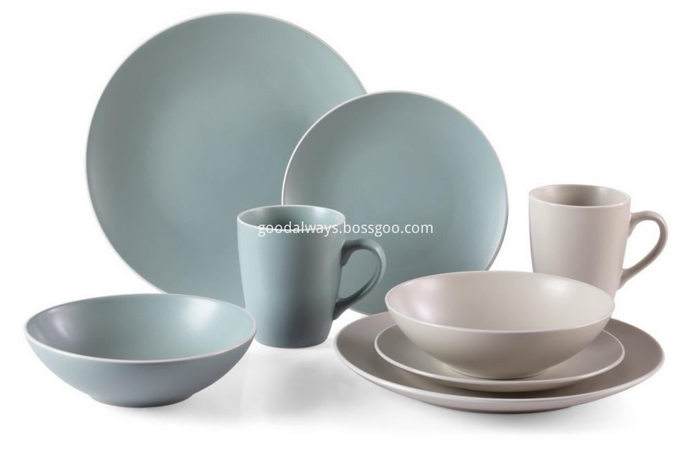 16 Pieces Dinnerware Set 16 Pieces Dinnerware Set