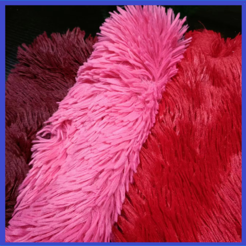 Tissu en peluche poly