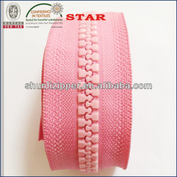 plastic zippers roll