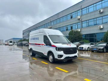 Advanced Emergency Medical Vehicle Ambulance